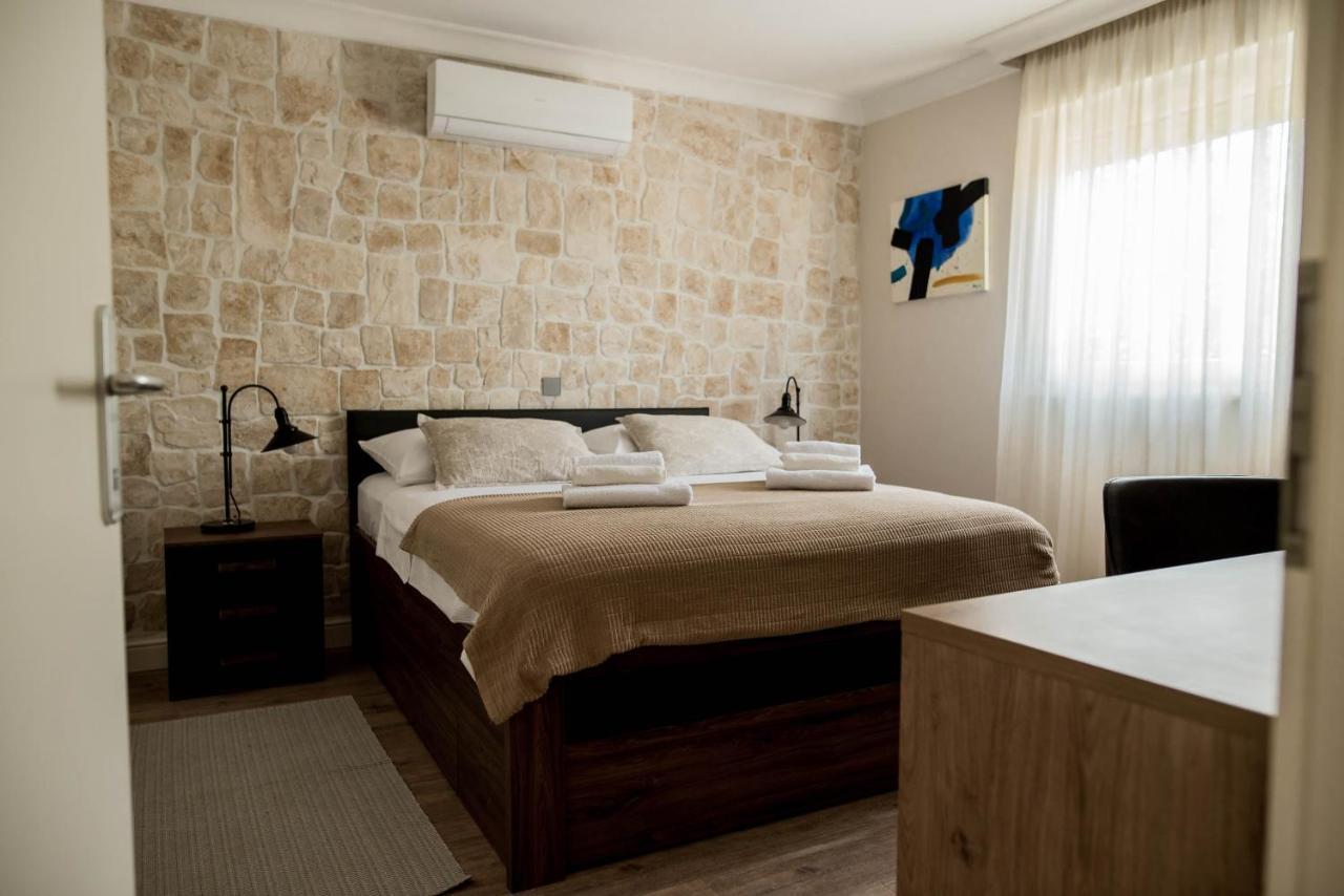 La Familia, Zadar, Vinjerac Villa Buitenkant foto